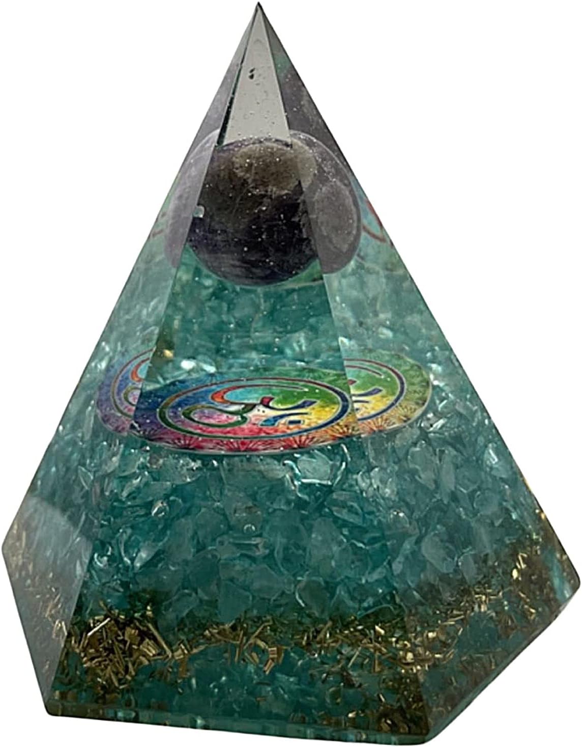 Türkisfarbene sechseckige CHONIT Orgonit-Pyramide mit dunkler Kristallkugel und mehrfarbigem Motiv.