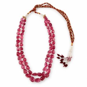 Zweireihige Halskette in Pink mit rot-goldfarbener Kordel